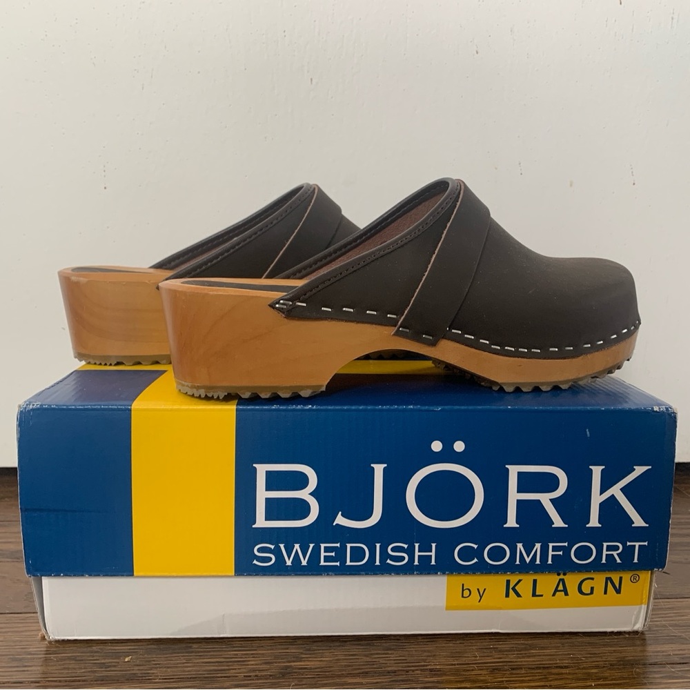 Björk Swedish Brown Clogs